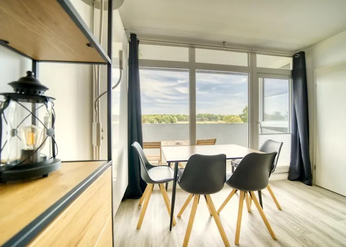 - Haus N, App 0n0204 Appartement *